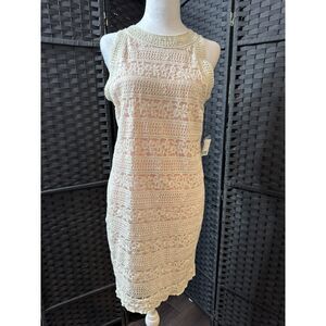 Kimchi Blue Ivory Lace Dress NWT Blush Lining Keyhole Back Size L